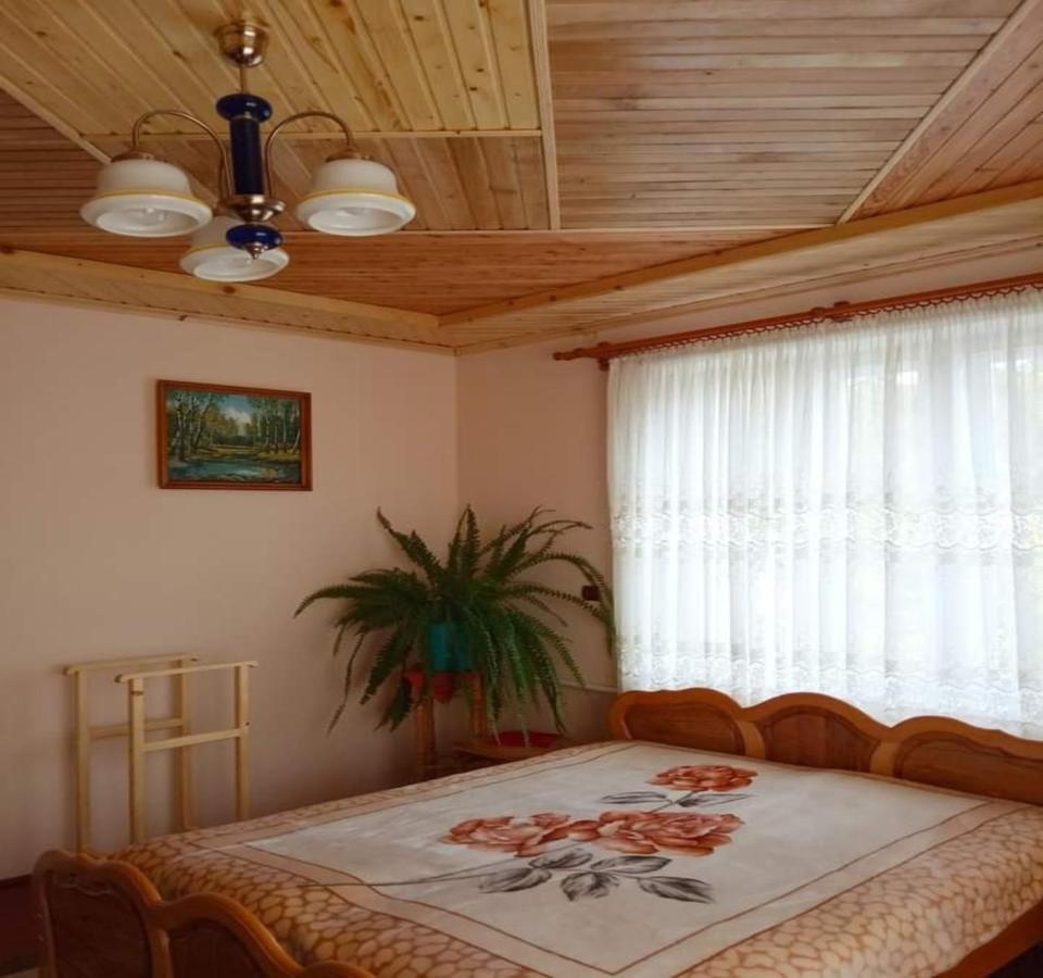 Bat'Kivska Hata Stari Kuty Exterior photo